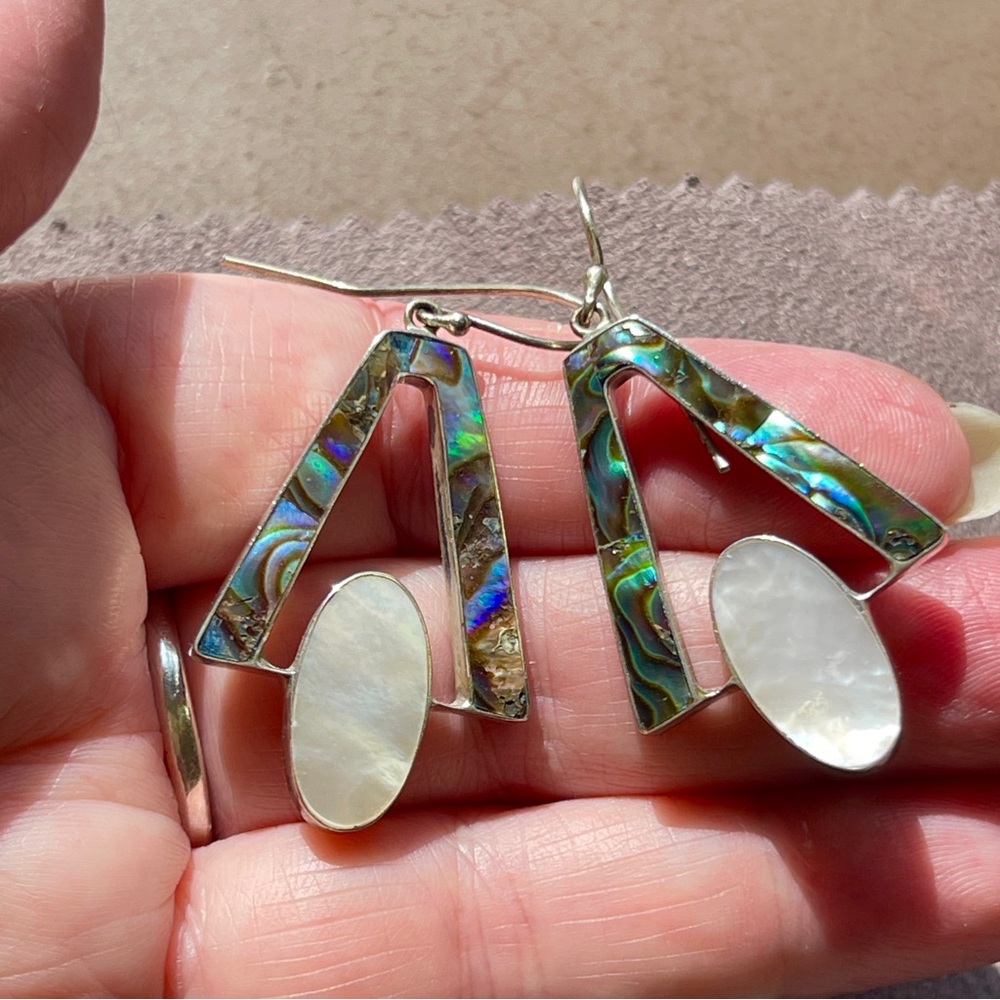 SOLD Vintage Abalone and Mother of Pearl Big Geometric Dangle Earrings Silver - Picture 6 of 9